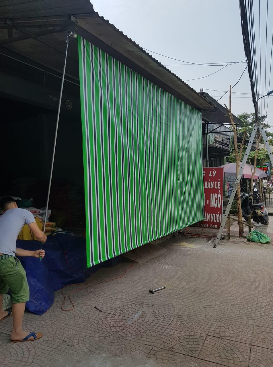 Bạt che nắng mưa tự cuốn BTC08